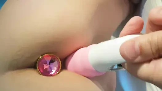 oynuyor ona göt ve KEDİ