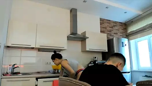 Seksi ince beyaz kız sikme ile ona erkek arkadaş p08