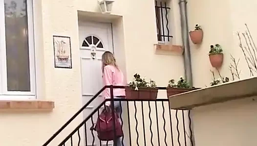 Külotlu seksi hatun anal sikiliyor