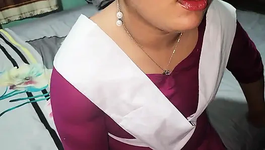 StepCousin erkek arkadaşıyla film izlerken yakalandı ve sikildi bölüm 01