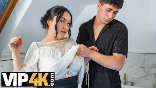 MOMMY4K. She started shaving her pussy and ended up fucking in the bathroom