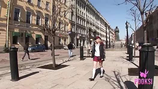 Götten sikilen büyük götlü Ruby anal sikişiyor ve parmaklıyor!