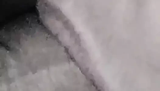 Yarım yamalak emme üzerinde sert horoz