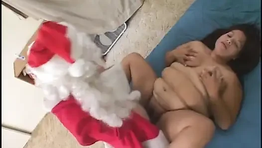 Noel Baba'nın güzel bir oral seks için gelmesini izle