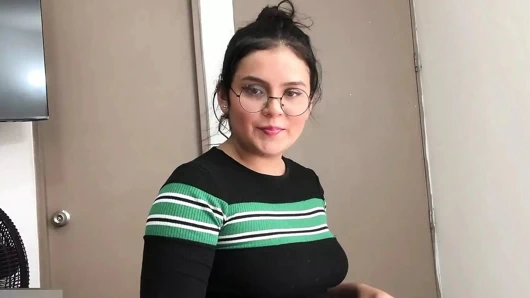 Bu güzel fahişeyi dairemde sikmek ne kadar lezzetli - İspanyolca porno