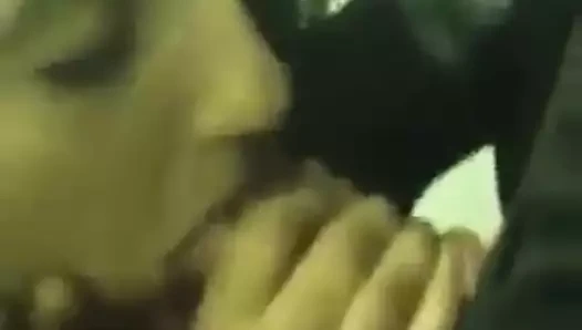 Sıcak esmer emme bbc çok iyi