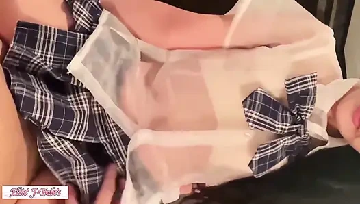 İdol yüzlü Allure, riskli bir romantizm erkek arkadaşını aşıyor 1.