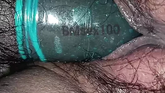 Genç oğlan sikişme şansı buldu.. Sikişdikten sonra, seks üzerinde seyahat ediyor