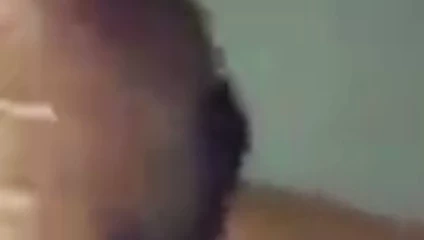 Başka bir png çift sikişiyor