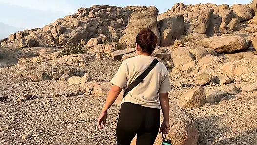 Arkadaşımın kız arkadaşını çığlık atacak dağa davet ettim, gerçek