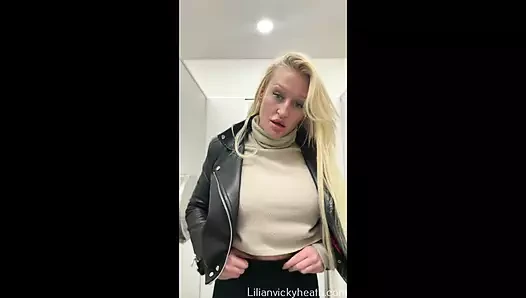 Umarım yeni oda arkadaşım pijamalarımı umursamıyordur