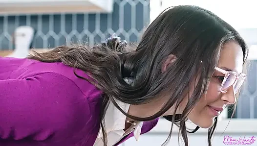 Döllerin buraya gidiyor genç adam - s2:e2
