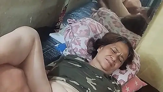 Karım bana neden amcığın en iyi yiyicisi olduğunu söyledi sen harika amcık yiyicisin.