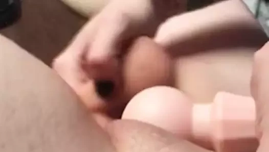 Bakış açısı: oyuncak kullanan erkek kardeşi değil