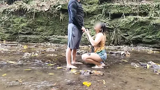 Tatil beldesi yakınlarında halka açık seks skandalı