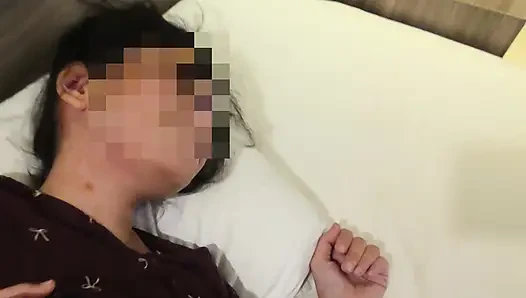 Ofis arkadaşının kız arkadaşı emmeye dayanamıyor