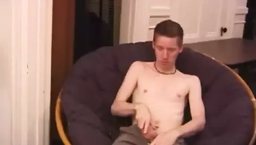 Jonathan yıldızı etini yener