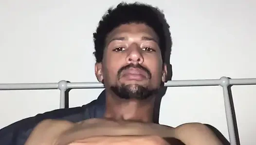 Zayıfım ama sikim büyük ve uzun