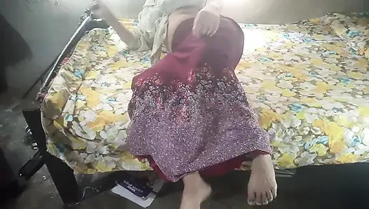 Bf sanga raat vari chikayera aauda ni kati na pugeko yo puti lai laado le