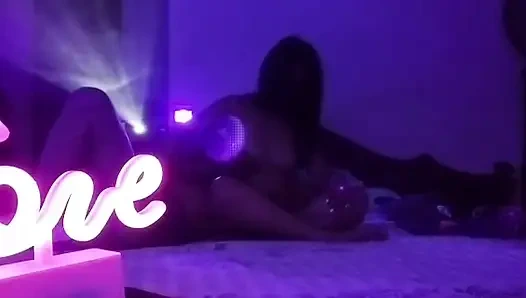 Donald bile bu zengin ve etli bayanı isterdi