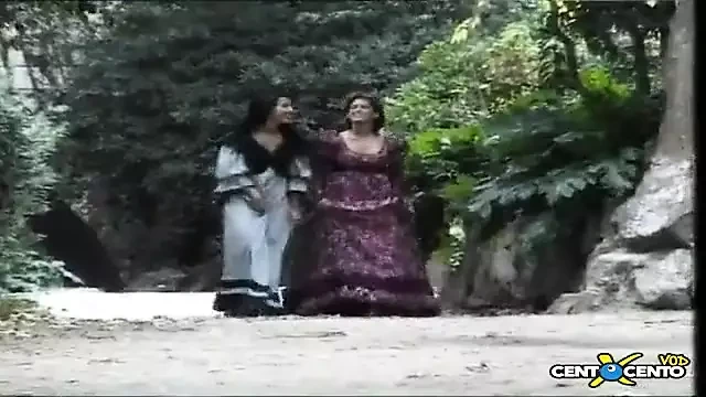 Ateşli kız (İtalyan diyaloglu film)