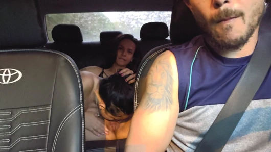 Ride-hailing driver picks up lesbian couple at party