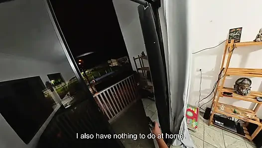 Lezbiyen komşu boşalana kadar amına bir yarak aldı.