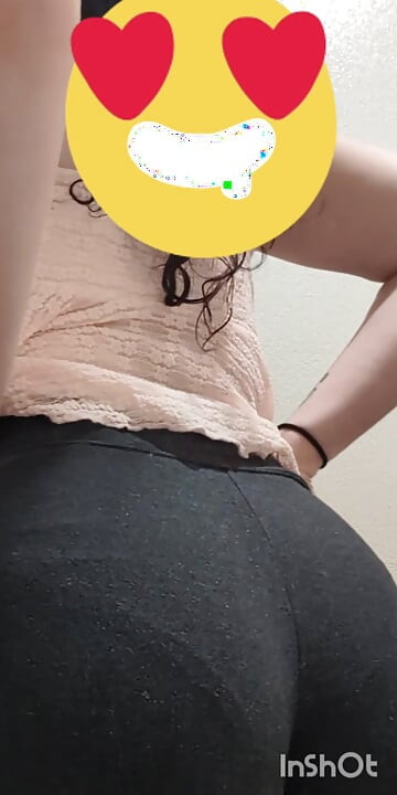 Sabah yogası pantolon denemesi