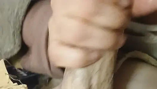 Latin ateşli evli kadın büyük zenci ile güzel bir gece için hazırlanıyor