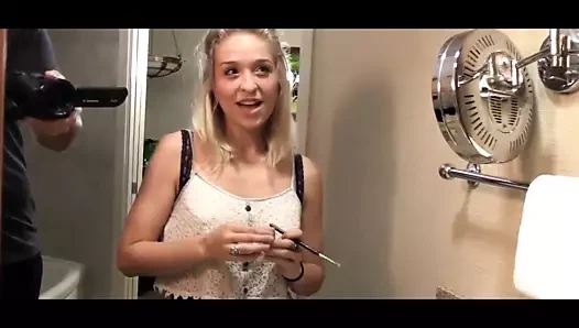 Sevimli Alman sarışın orospu gets sert kahrolası