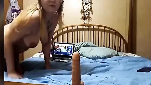 Siyah çoraplı azgın evli kadın