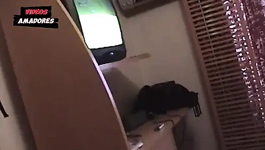 Evli kadının daha kalın bir yarağa ihtiyacı vardı