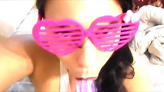 Ginger paris tavşan ile kirli ve garip oluyor