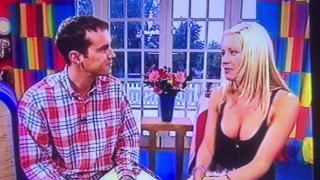 Büyük kahvaltıda inanılmaz memeler