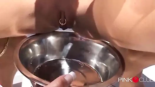 İşeme, lezbiyenler ve yaraklar!