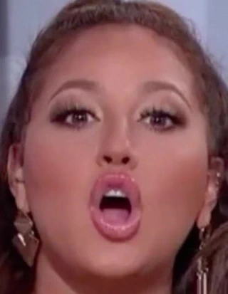 Adrienne döngü #796