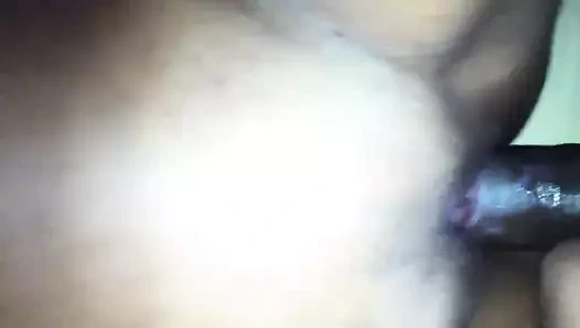 Kahrolası benim dik Hint eş ve boşalmak içinde ona kedi