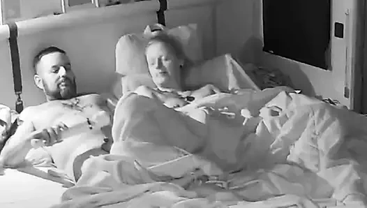 Azgın kocam beni ateşli dölüyle doldurdu