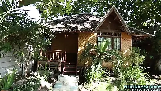 Plaj tatlısı yabancılarla sikişmeyi seviyor