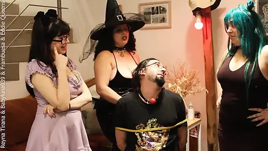 3 cadı (biri hamile) beni kullanıyor ve şeytanı çağırmak için beni hizmetçi olarak giydiriyor