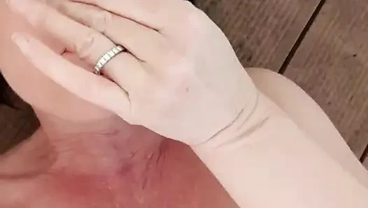 9 saniyelik fışkırtma ile göbek deliği sayesinde orgazm