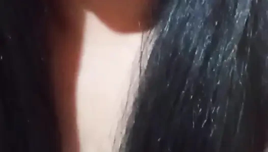 Saunada arkadaşımla azgın hikayemi anlatacağım, lezbiyen sekste makaslama ve çekicilik.