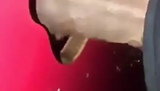 Bbc emdi aracılığıyla gloryhole