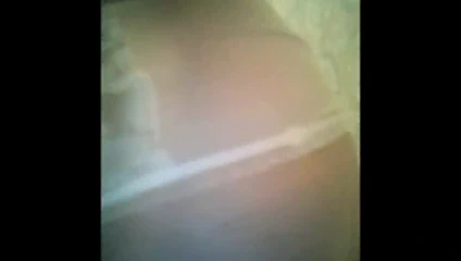 Eski götlü orta yaşlı seksi kadın