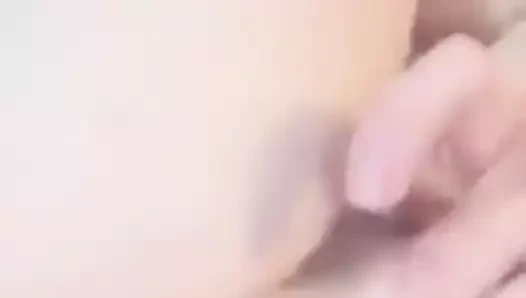 Cherry ryder yine iş başında