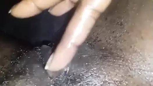 Bana o ıslak kediyi göster