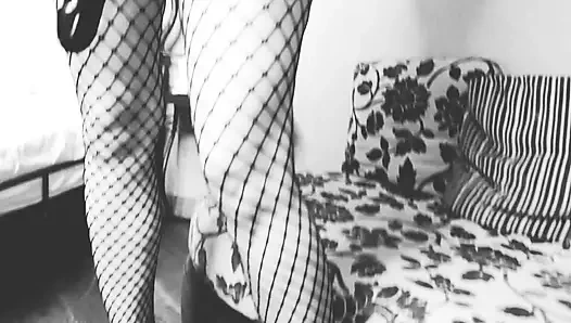 Yalnız sahibe bdsm takma yarak büyük zenci yarağı lateks orta yaşlı seksi kadın siyah beyaz