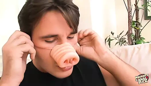 Bu iki domuz o anda kayboldu ve yaptıkları her hareket ateşliydi