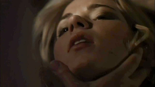 Brooke anne smith siyah sutyen ve külot