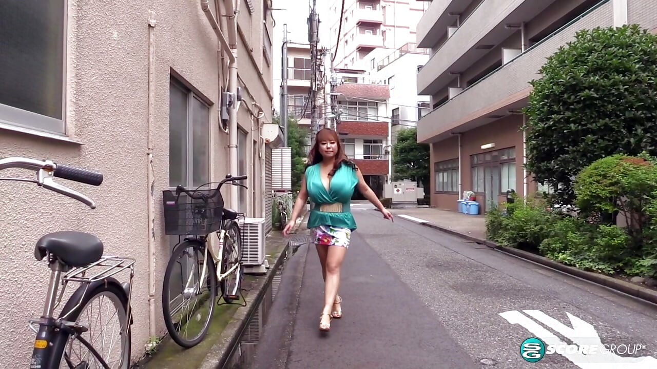 Tokyo'da ve evde dev memeli bebek P-Chan
